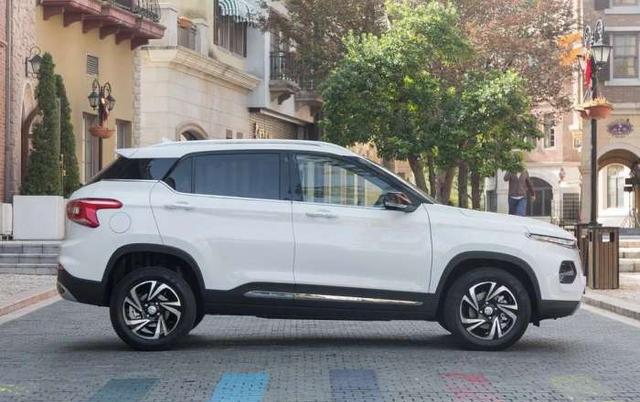 宝骏510要紧张了，这车亲民价，才售12万！