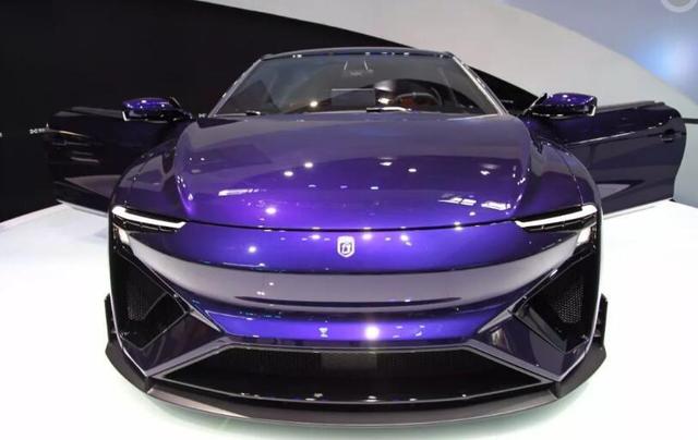 国产最新跑车诞生，不加油不充电，续航1200公里，带全时四驱
