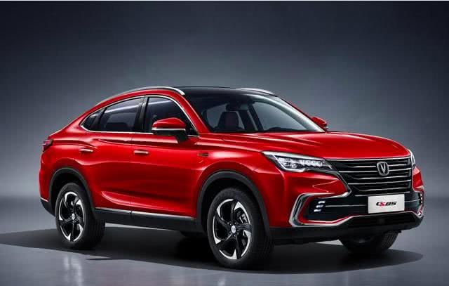 采用全新挡把！长安CS85内饰曝光