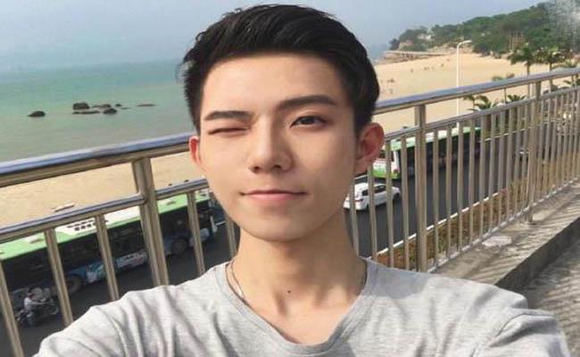 抖音男神全靠滤镜?到底长的什么样子看过照片