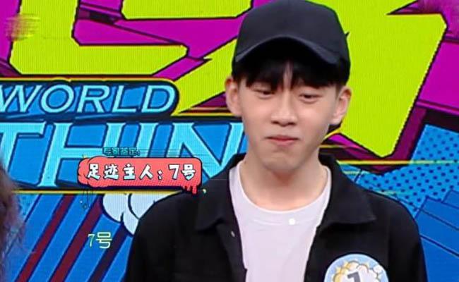 抖音男神全靠滤镜?到底长的什么样子看过照片