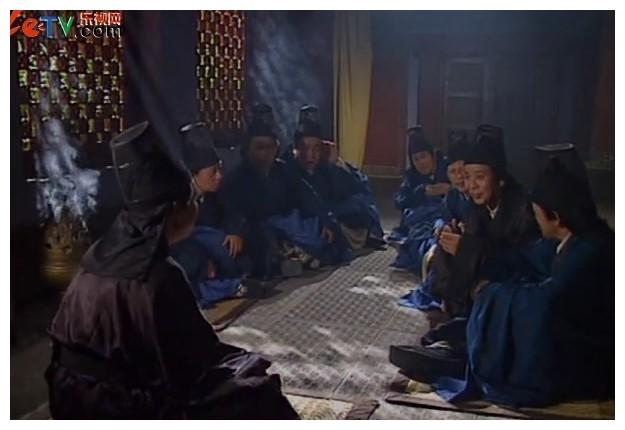 外戚专权,宦官祸乱朝纲,这是一个王朝走向衰亡