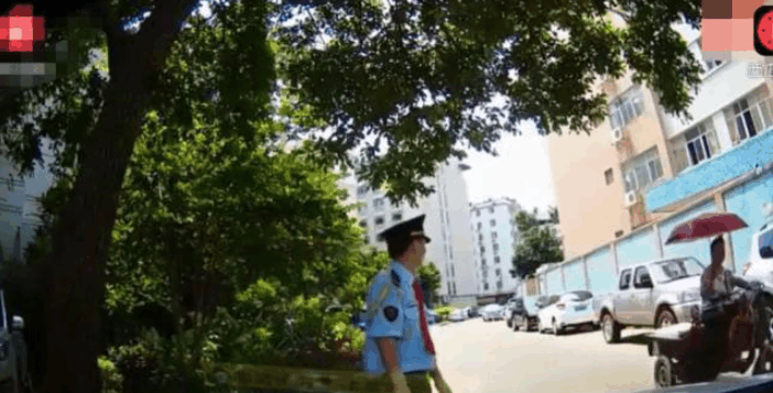 保安在奥迪Q7前面淡定走过, 车主在行车记录仪看到这画面