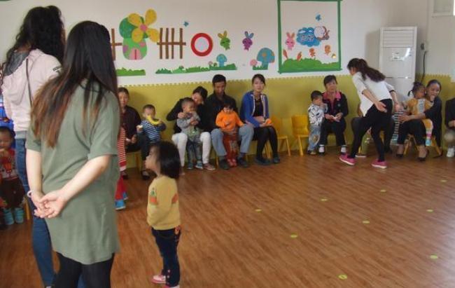 上官姓人口_父亲姓上官,给孩子起名“上官才”,老师点名母亲羞红了脸