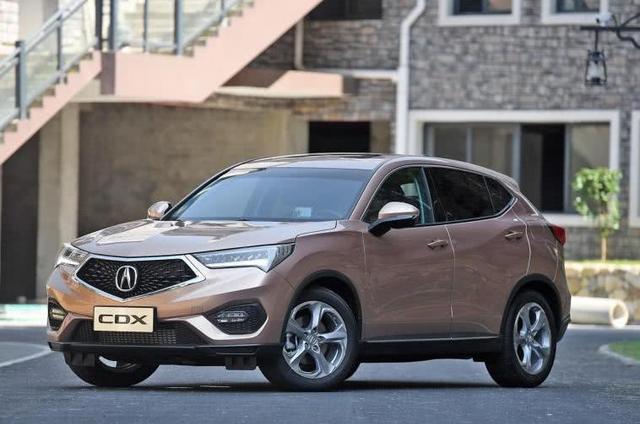 原价12万，换个壳就成豪华品牌，卖的比Q3贵还没优惠