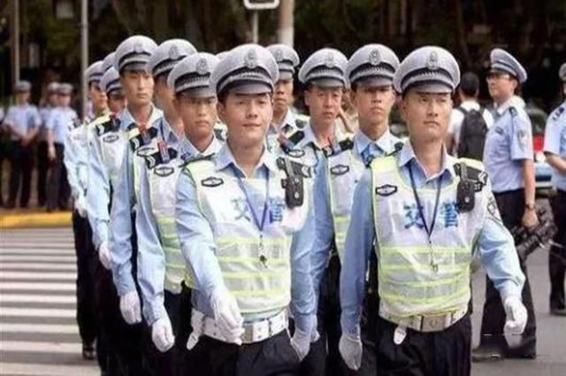 辅警工资不高，为什么很多人“挤破头”去应聘？现在知道还不晚