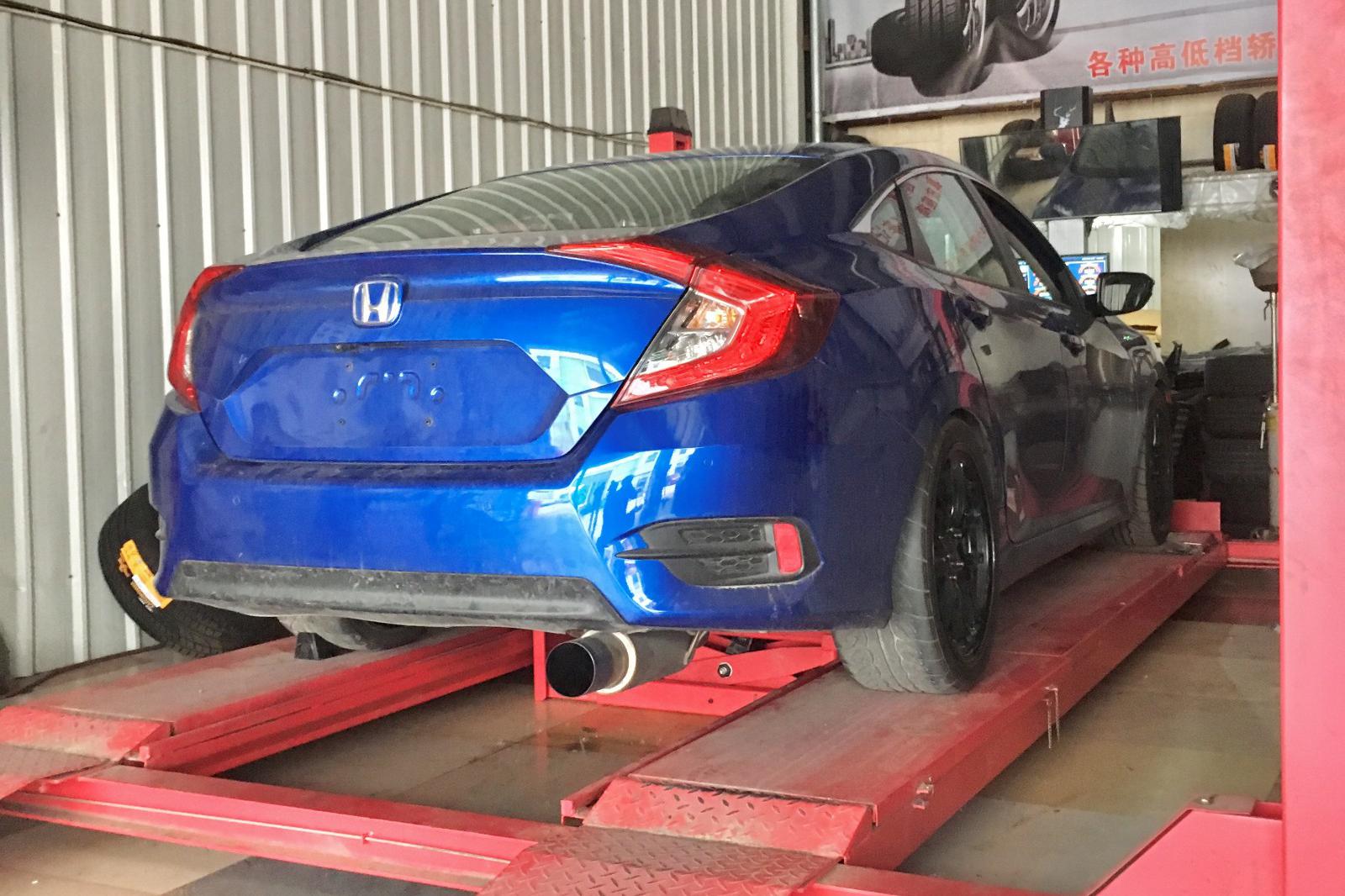 别人笑我太疯癫，我笑他人看不穿！本田十代思域改装案例