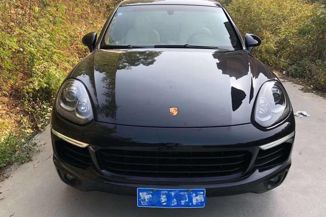 这车远看200万 近看200万，内饰就值110万，最后只卖37万？