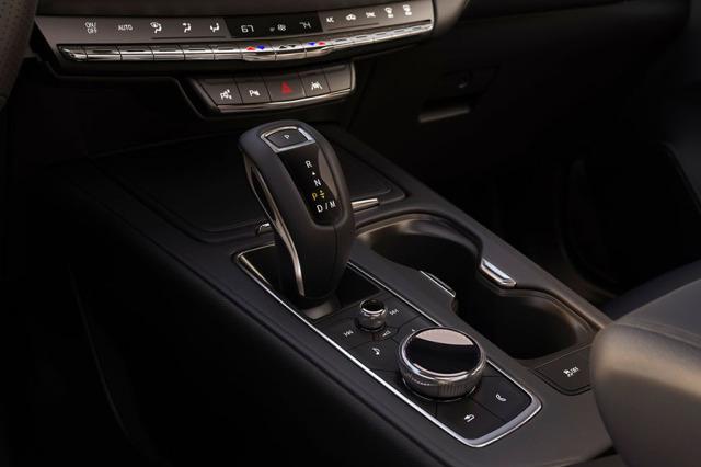 BBA要慌？2.0T配9AT最便宜的凯迪拉克SUV来了！