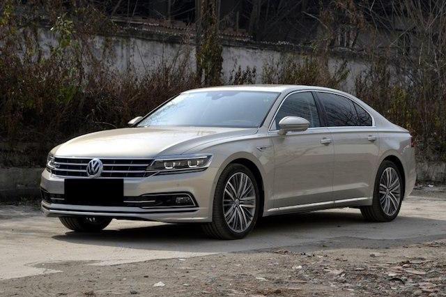 这款车光车标就值3万，和奥迪A6同平台，卖20多万，却没人要！