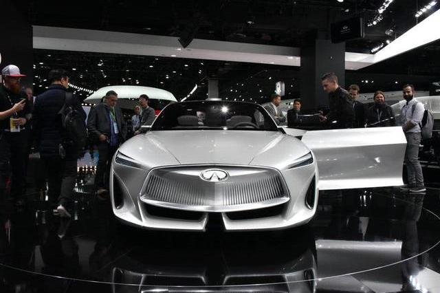 天生气宇不凡，英菲尼迪旗舰车型比肩奔驰S级、宝马7系！