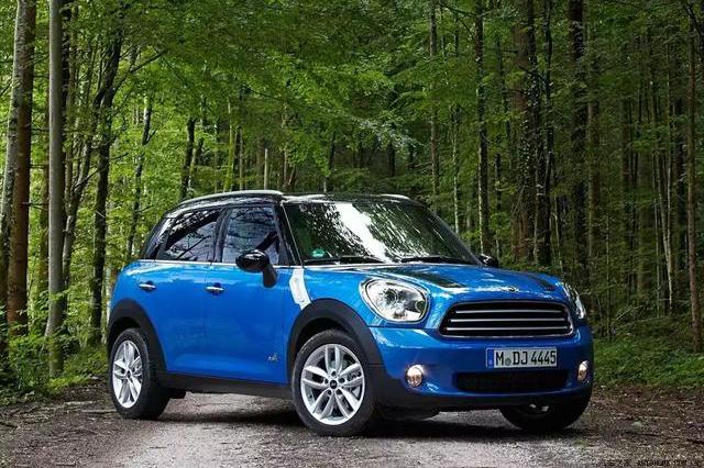 新款野马再成撩妹神器？不好意思，这些车型才是一撩一个准！