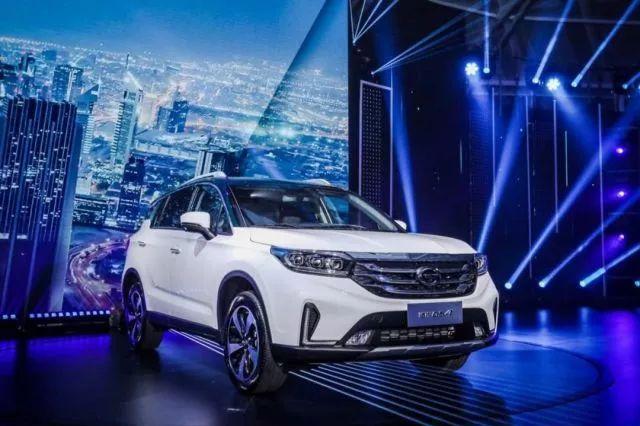 新传祺GS4 8.98万上市，和H6、CS75、博越、RX5相比如何？