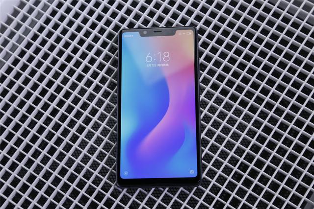 华为和小米目前性价比最好的一款手机,外观很