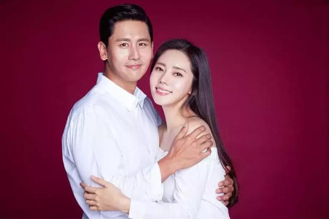 秋瓷炫把儿子迁入韩国国籍 遭网友白眼:终究不