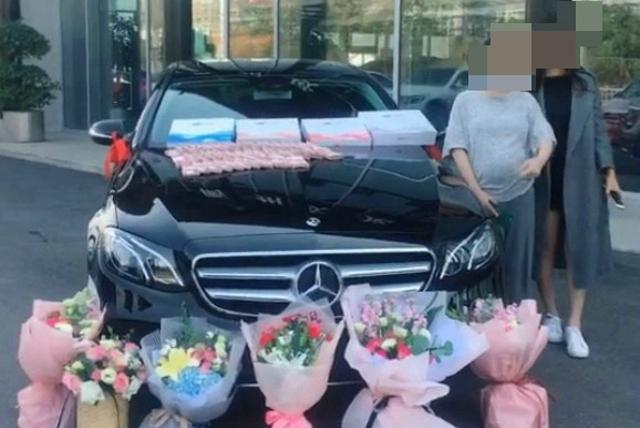 玛莎拉蒂无法满足微商,劳斯莱斯也不行了,朋友