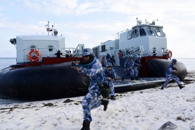 现代两栖登陆作战的登陆顺序应该是什么样的?这里大有讲究