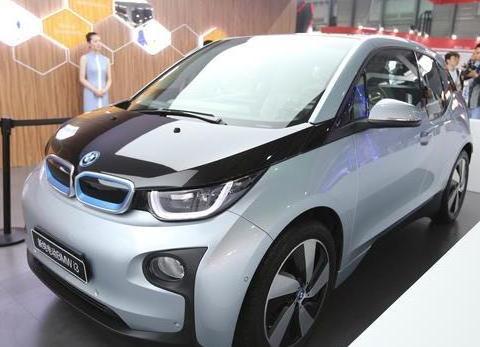 家里已有燃油车，下一辆你会买电动车么？