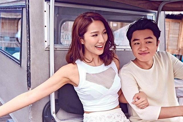 李亚男怀孕大肚照图片