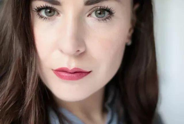 一支完美的口红, 光是显脸白还不够!