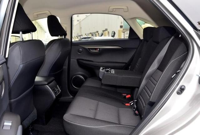 日系豪华品牌SUV 15款6万公里的雷克萨斯NX 22万多入手合适吗