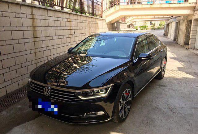 终于明白为什么大众车靠谱了，看一汽大众员工提B8迈腾说优却点