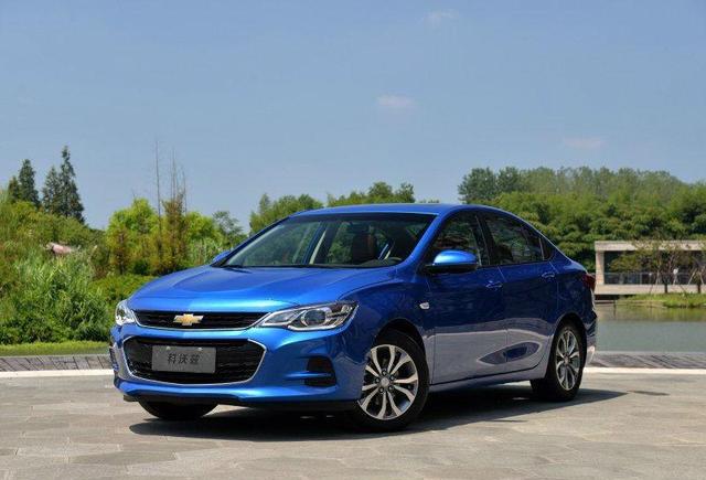 动力品质不输德系，卖7万左右，百万帝豪被它花样吊打？