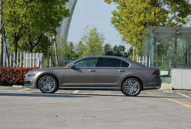 这款车再不降价, 神仙也救不了你! 坐等被停产吧!