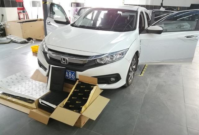 十代思域全车隔音作业