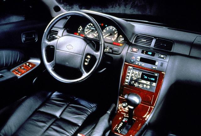 90年代后期国内贼受欢迎的日产轿车