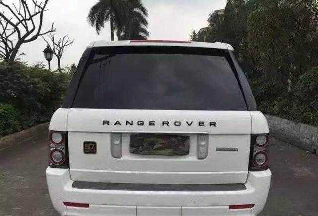 为什么有人偏爱路虎创世加长版? 看完你会明白的!