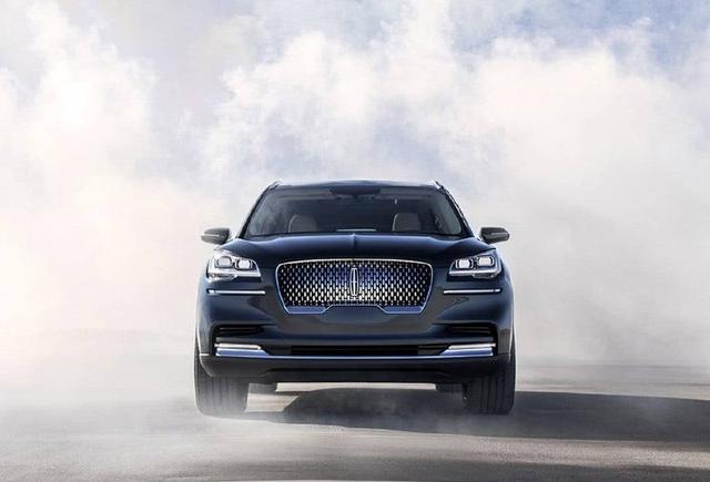 国内首台豪华大型SUV，颜值秒杀领航员，BBA彻底歇菜