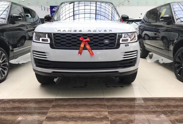 2018款路虎揽胜行政3.0T 4月市场动态报价 现车优惠中