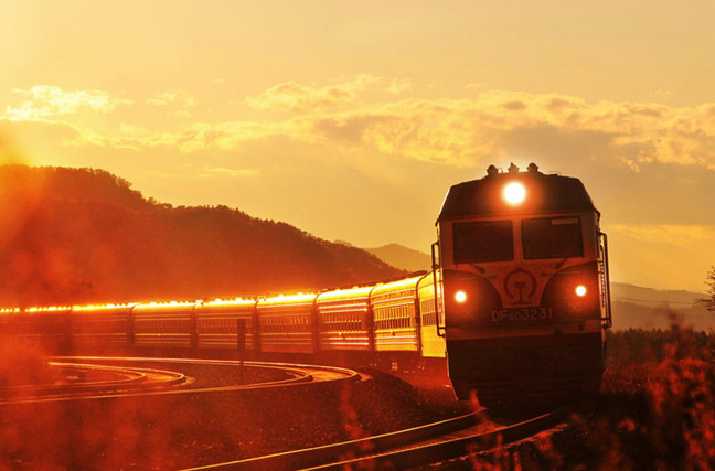 成都铁路局招聘来袭,待遇这么好的公司错过可