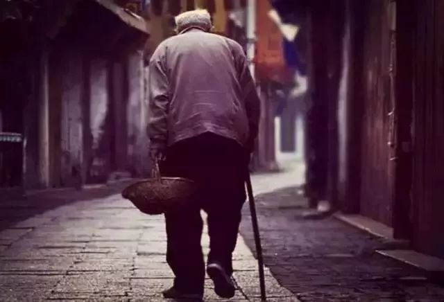 点击率最高的微小说(震撼人心!)