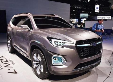 搅局中大型SUV，35万配全时四驱，颜值比奔驰GLS还要高