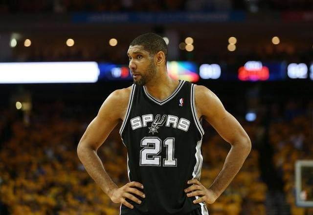 美媒:近10年NBA最佳球员前十排行榜!科比仅第