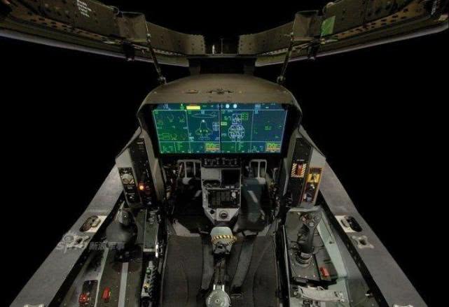 F22、F35、歼20和苏57的座舱对比,谁更先进一