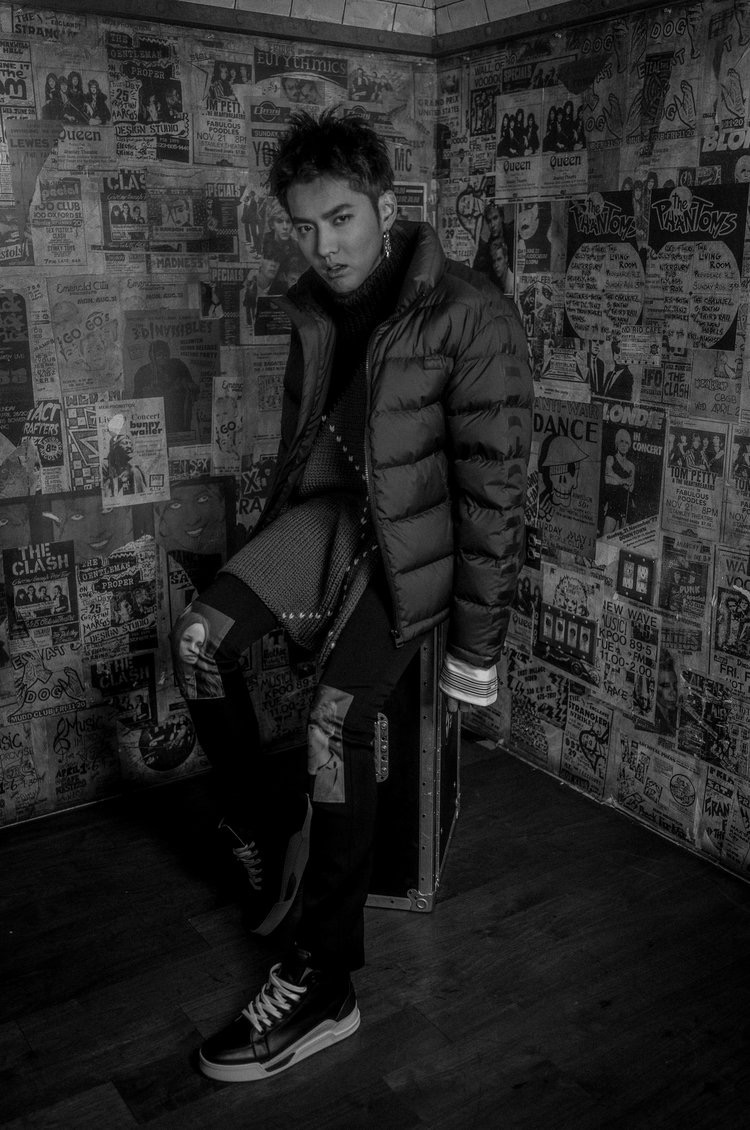 吴亦凡登美国《Flaunt Magazine》20周年刊，复古的风格非常吸睛
