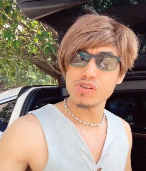 翻身“乌鸦哥”现身抖音,不细看我还真以为见到本尊了