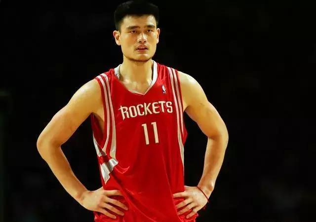 NBA外籍球员重排名,姚明入榜,一人2冠,一人双