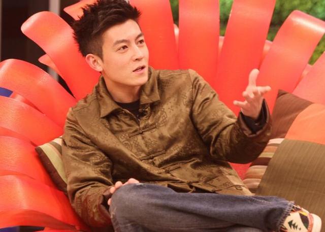 为陈冠希打胎两次,如今嫁富豪要生5个孩子,沦