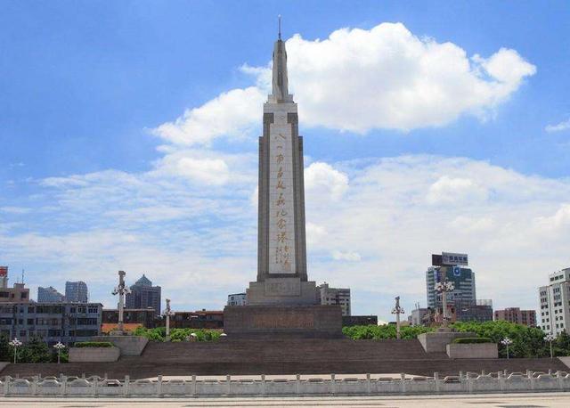 南昌话版:一人饮酒醉,唱起来!