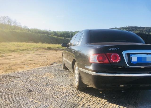 四五万就能买到的3.5V6大排自吸车,比大众辉昂还低调