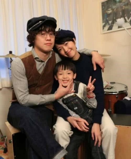 唐嫣罗晋大婚杨烁女儿当花童,唐嫣哽咽说结婚