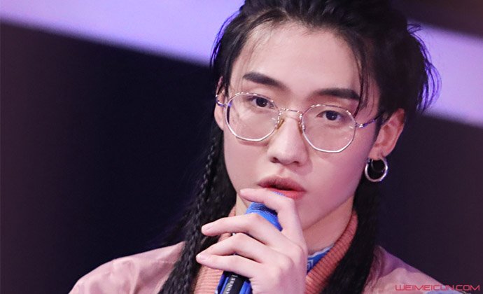 明日之子邓典个人资料,黑马逆袭简历惊呆众人