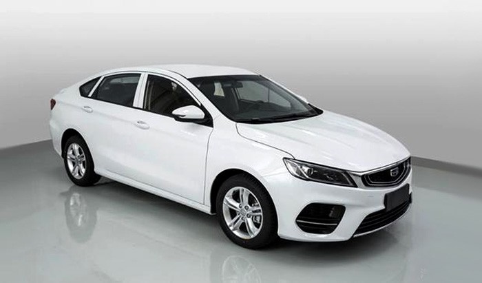 吉利缤瑞低配版实车曝光,外观与高配差别不大,颜值甩捷达十条街