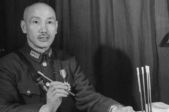 大汉奸周佛海被抓后，他的美貌娇妻怎么办?单独和蒋介石秘密谈话