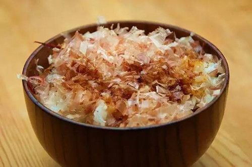 猫全身乏力没精神的原因,猫咪身体乏力没精神