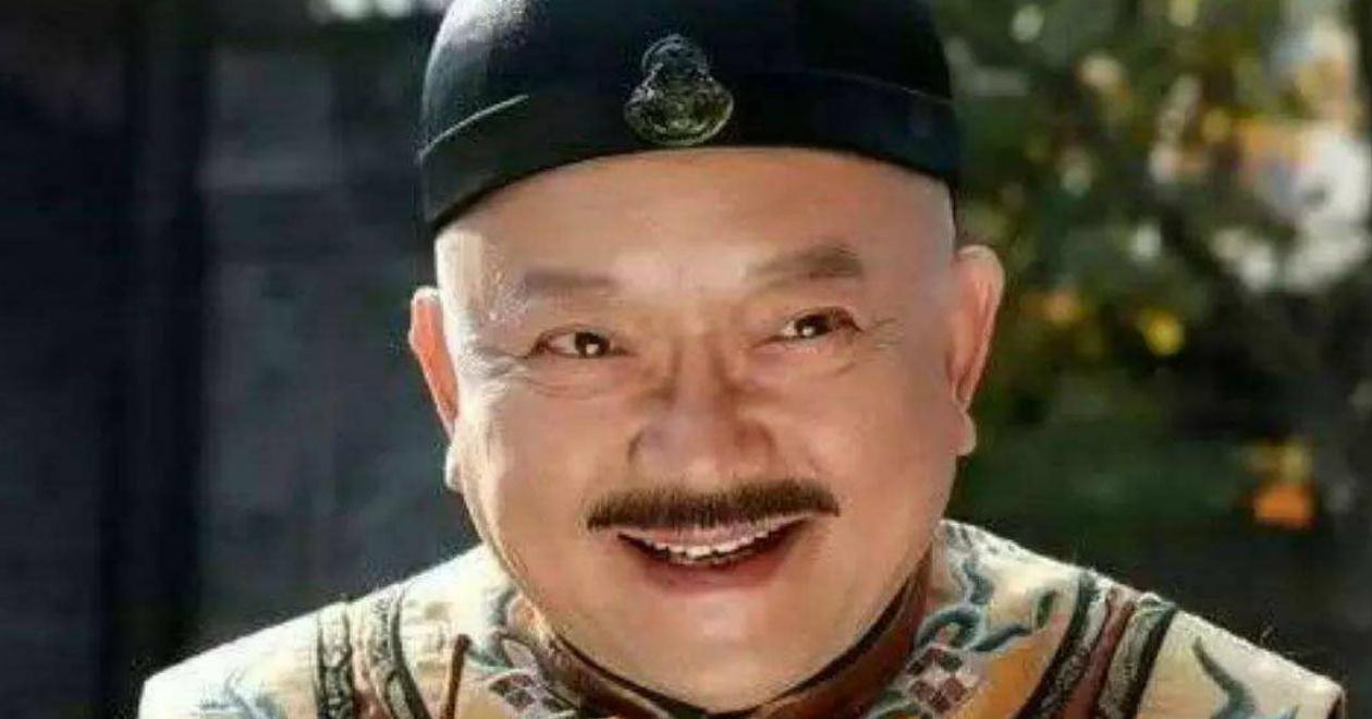 和珅在赈灾粮里放入沙子，百官骂个不止，为什么乾隆却大加赞赏?